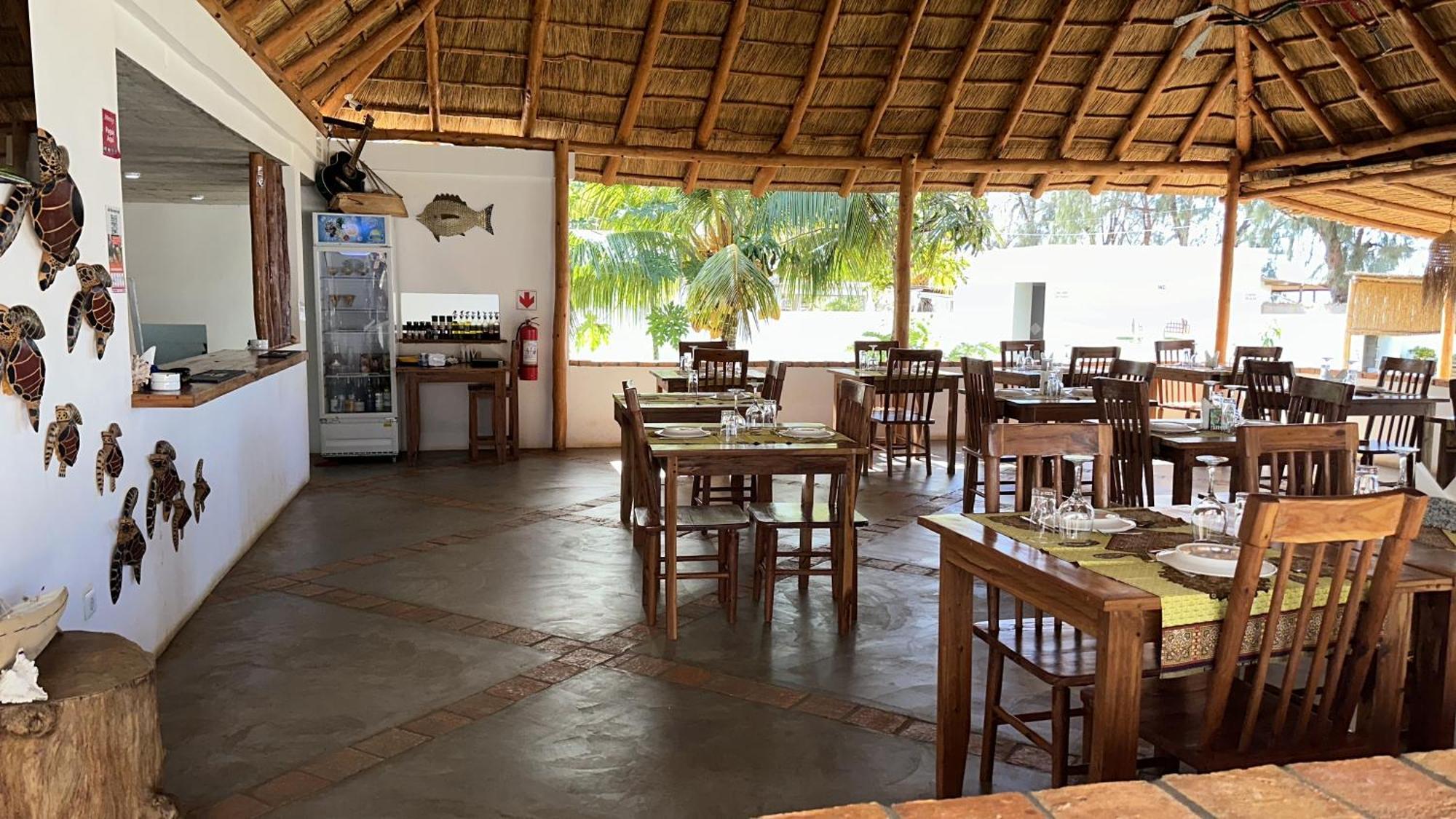 Telvina Beach Lodge Vilanculos Exteriör bild