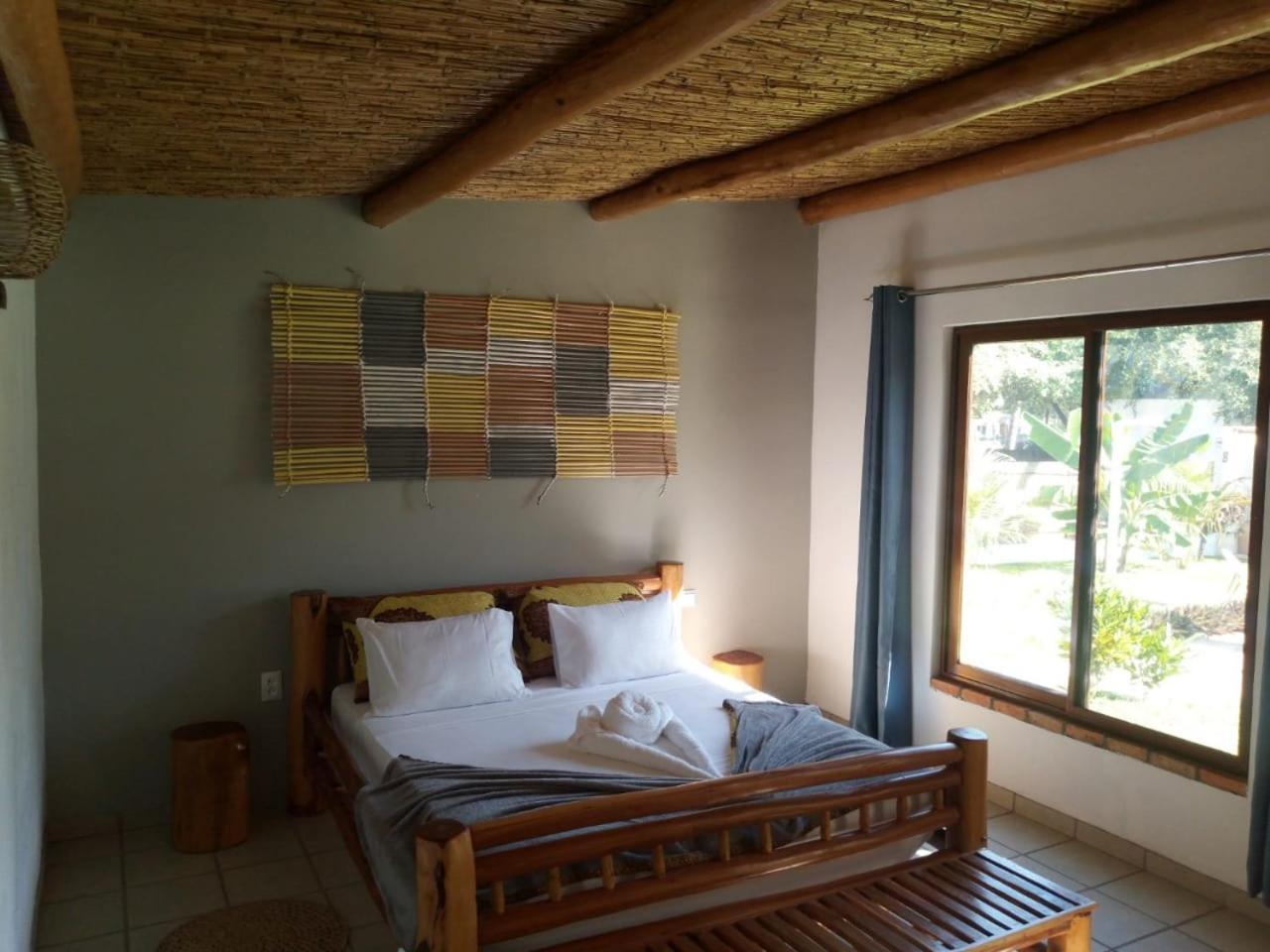 Telvina Beach Lodge Vilanculos Exteriör bild