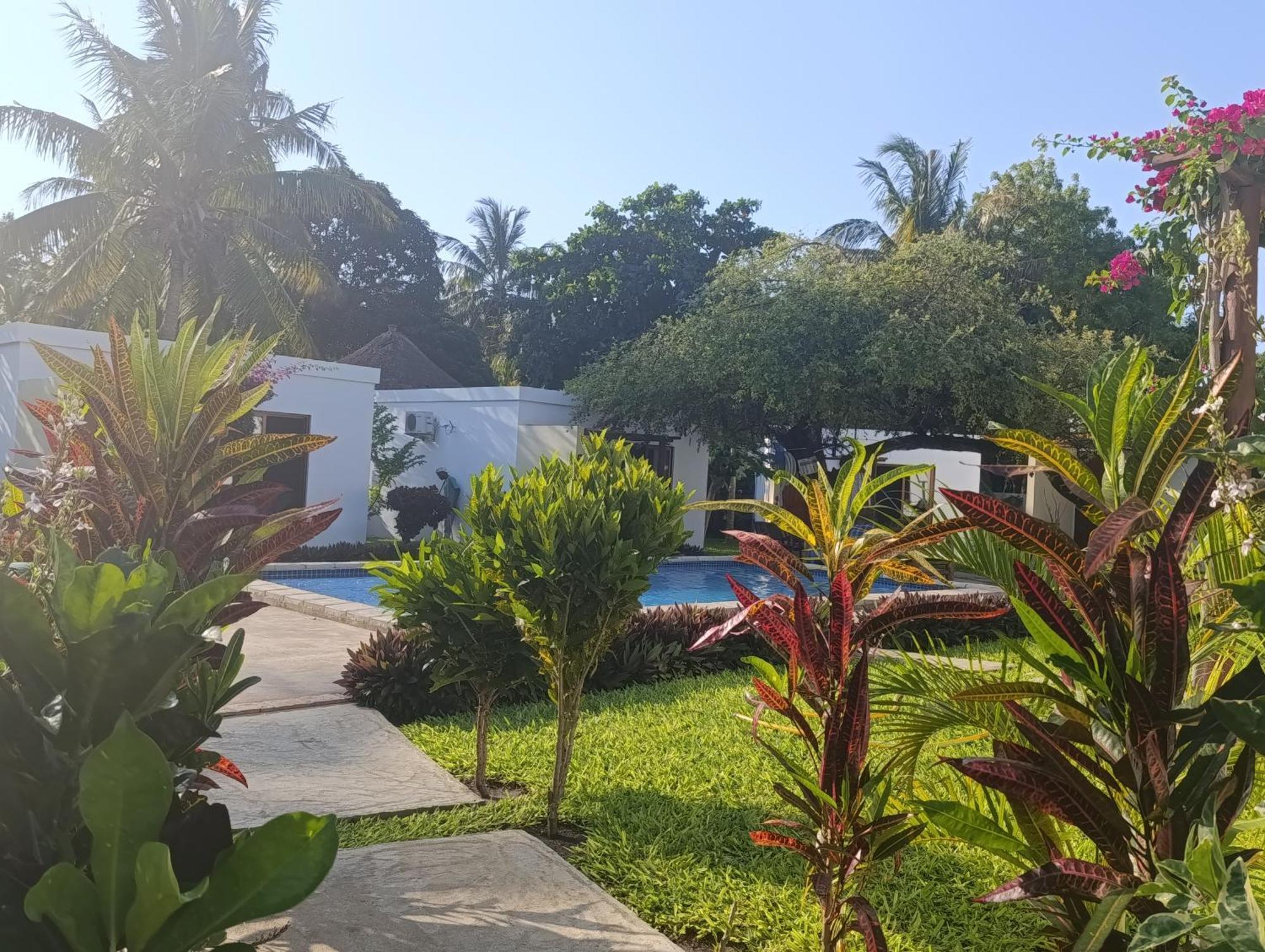 Telvina Beach Lodge Vilanculos Exteriör bild